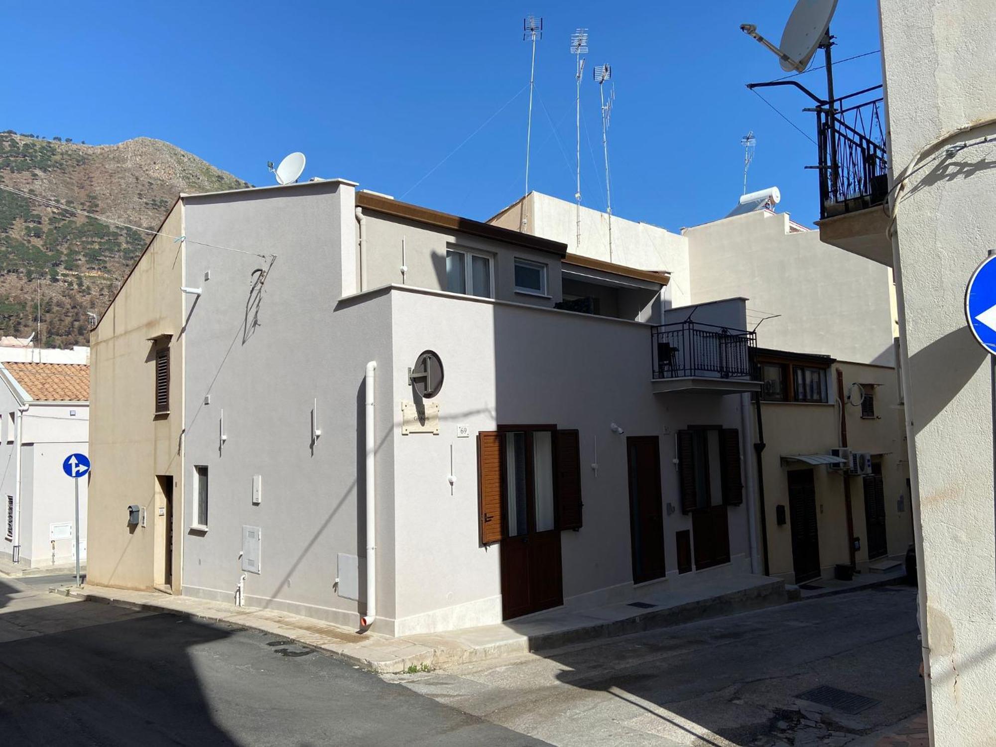 Allumaro House Castellammare del Golfo Luaran gambar